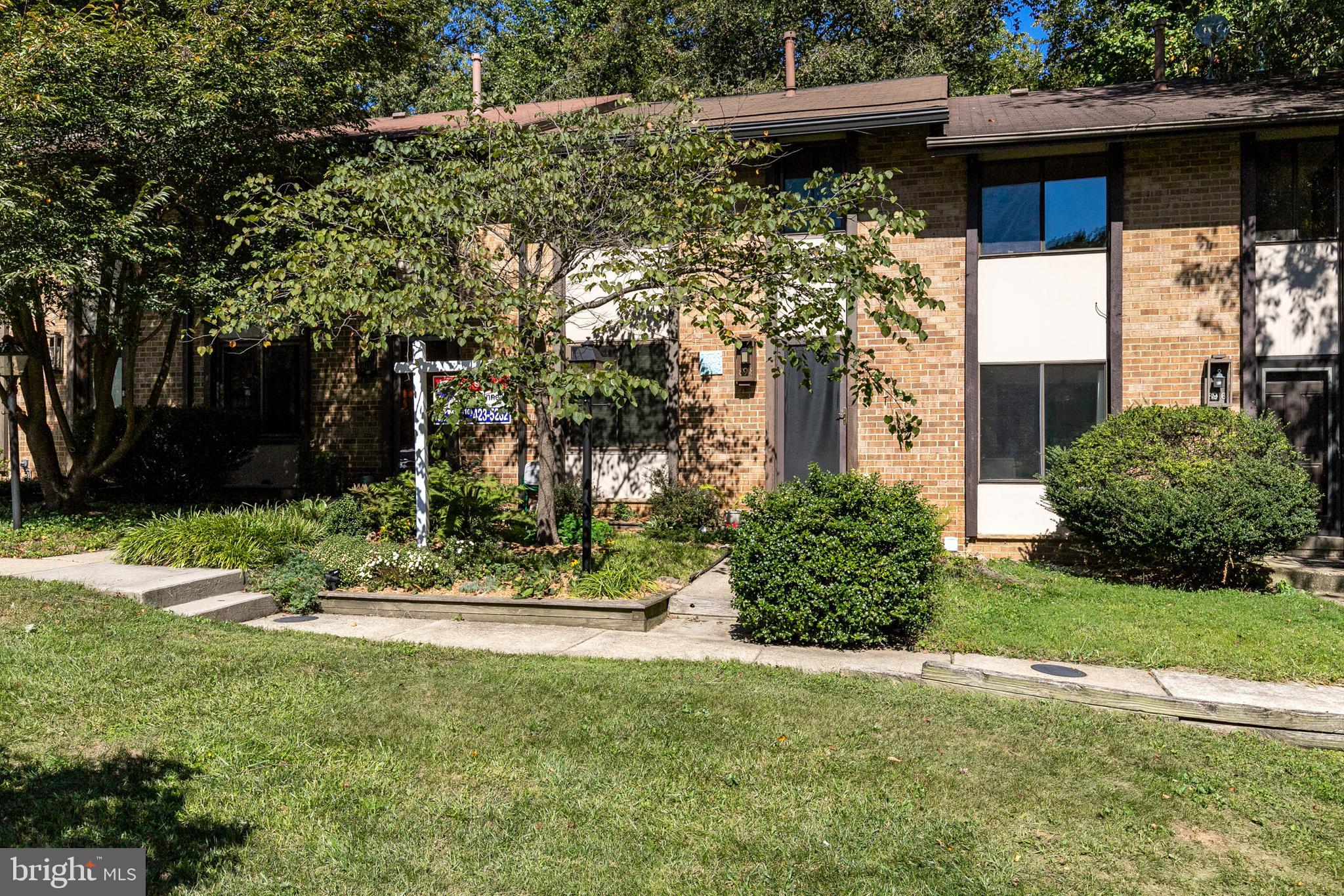 8918 Footed Ridge Columbia, MD 21045 - Photo 2 of 24 Exterior Front
