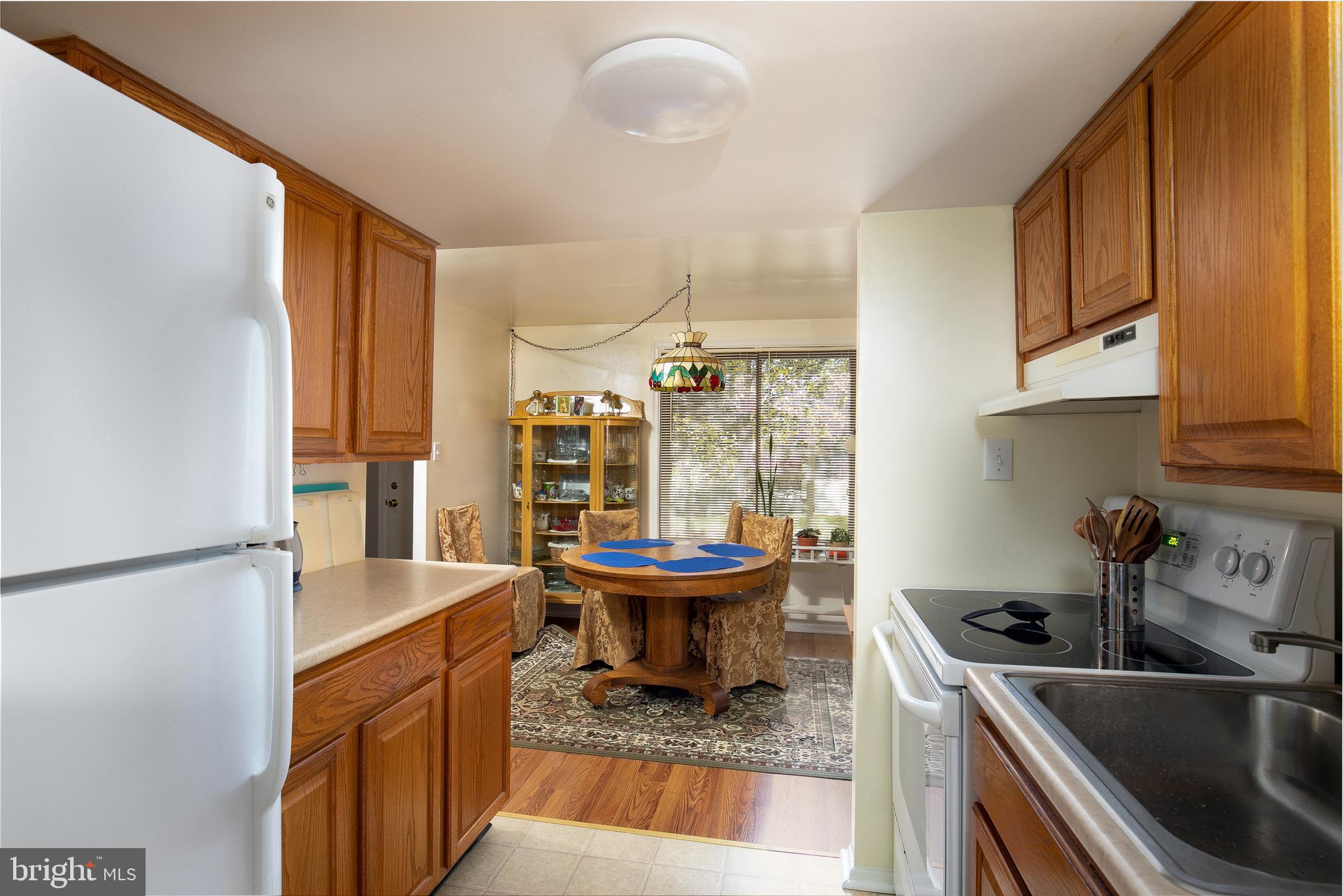 8918 Footed Ridge Columbia, MD 21045 - Photo 10 of 24 Kitchen