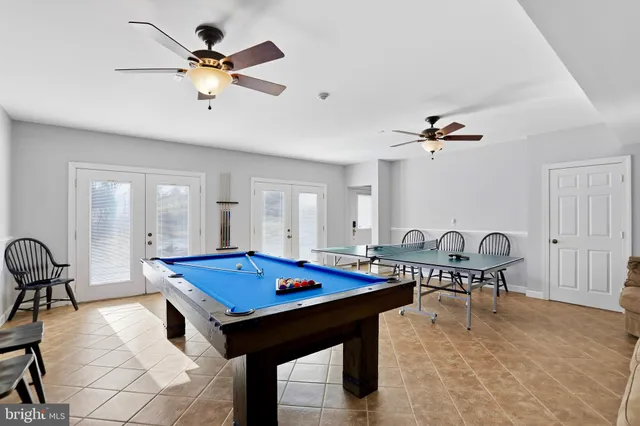 $1,800,000 | 222 Vaughndom Way, Martinsburg, WV 25404