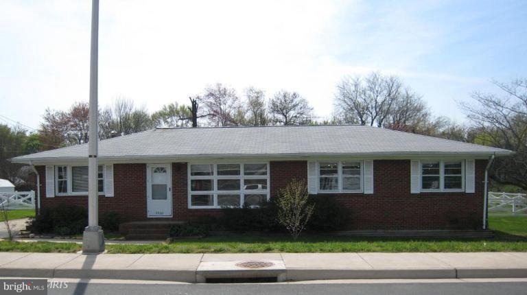 9900 Wellington Road Manassas, VA 20110 - Photo 1 of 1 Exterior (Front)