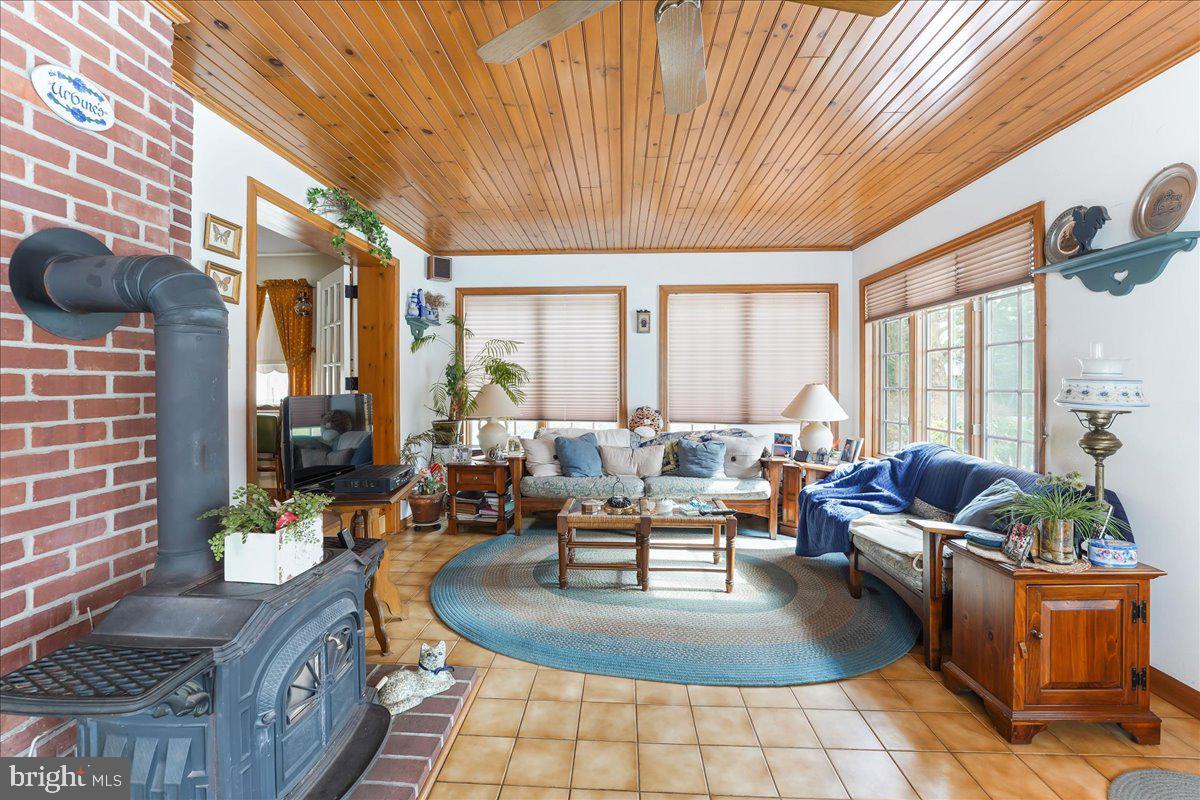 2310 West Chester Road Coatesville, PA 19320 - Photo 13 of 37 Gallery Image 13
