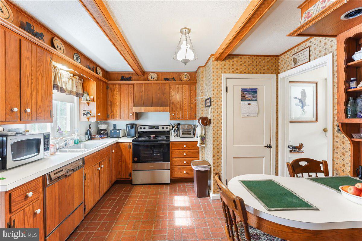 2310 West Chester Road Coatesville, PA 19320 - Photo 17 of 37 Gallery Image 17