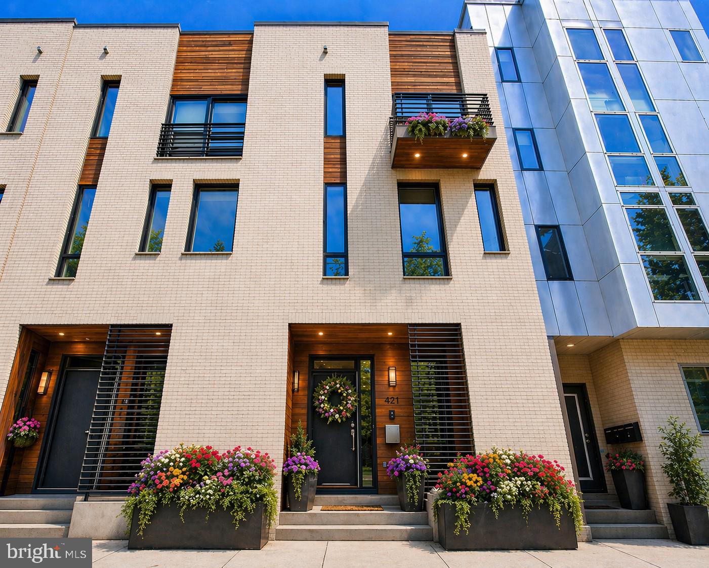 421 Wallace Street Philadelphia, PA 19123 - Photo 1 of 41