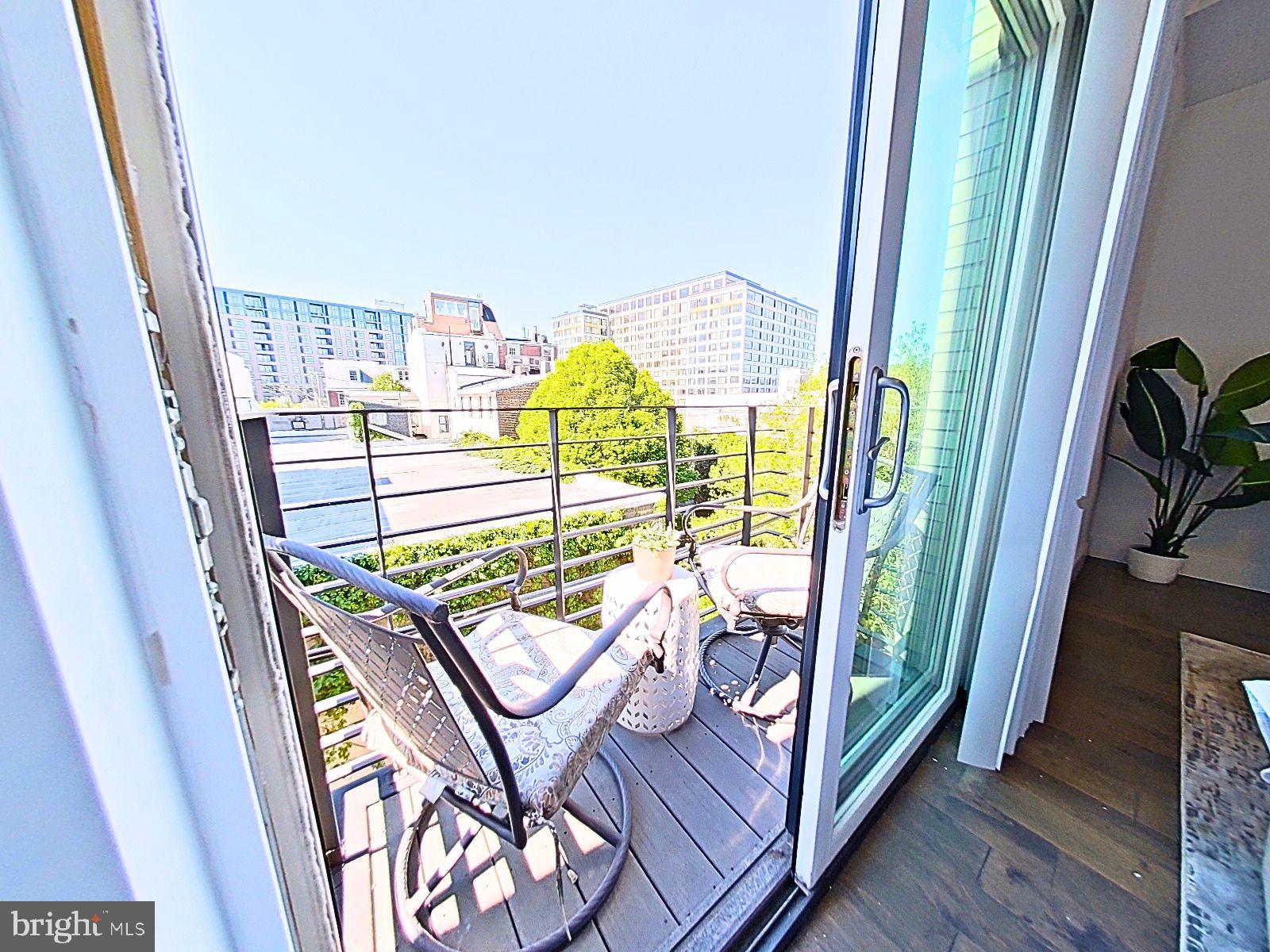 421 Wallace Street Philadelphia, PA 19123 - Photo 24 of 41 Deck - Primary Bedroom