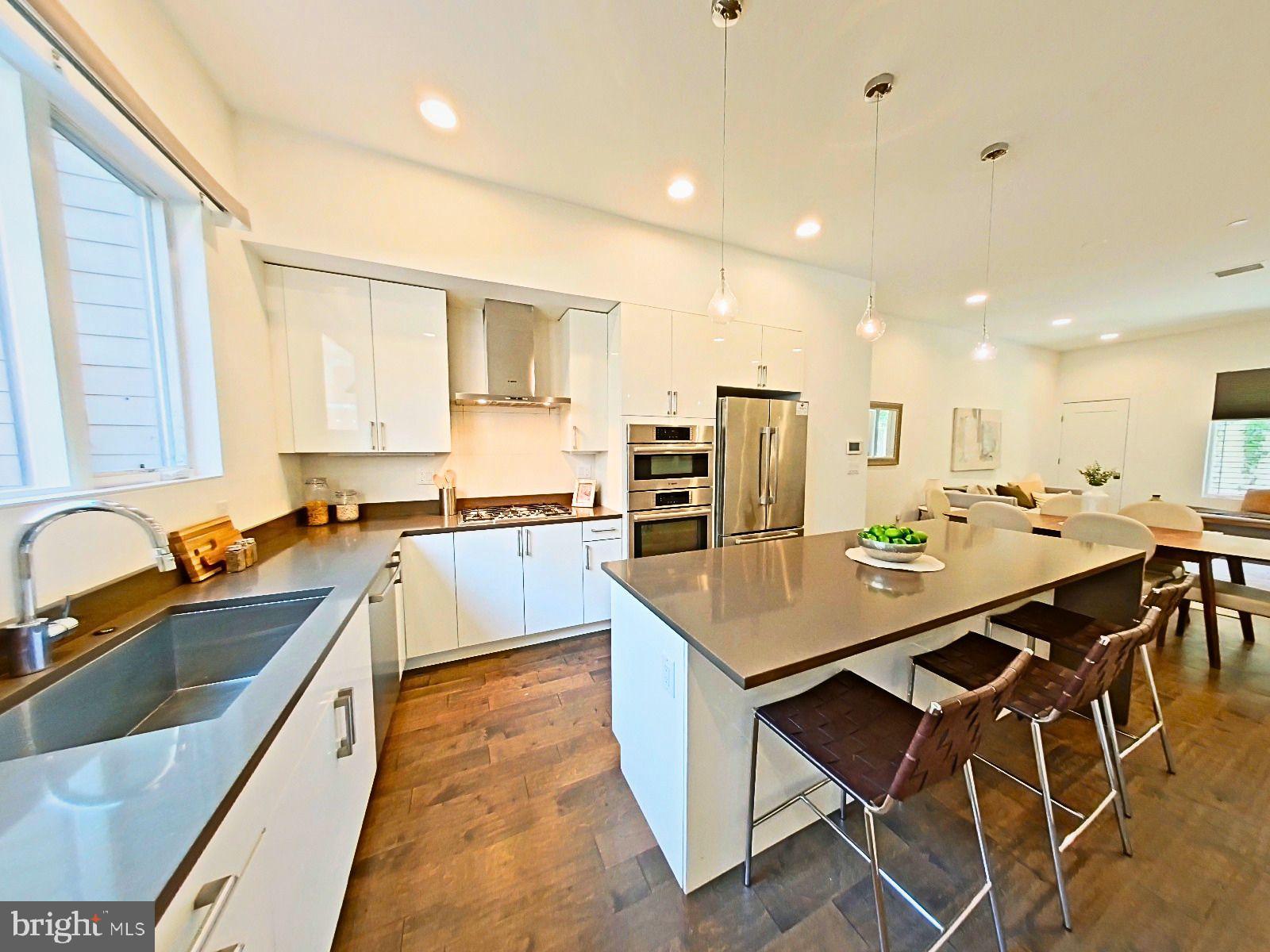 421 Wallace Street Philadelphia, PA 19123 - Photo 8 of 41 Kitchen