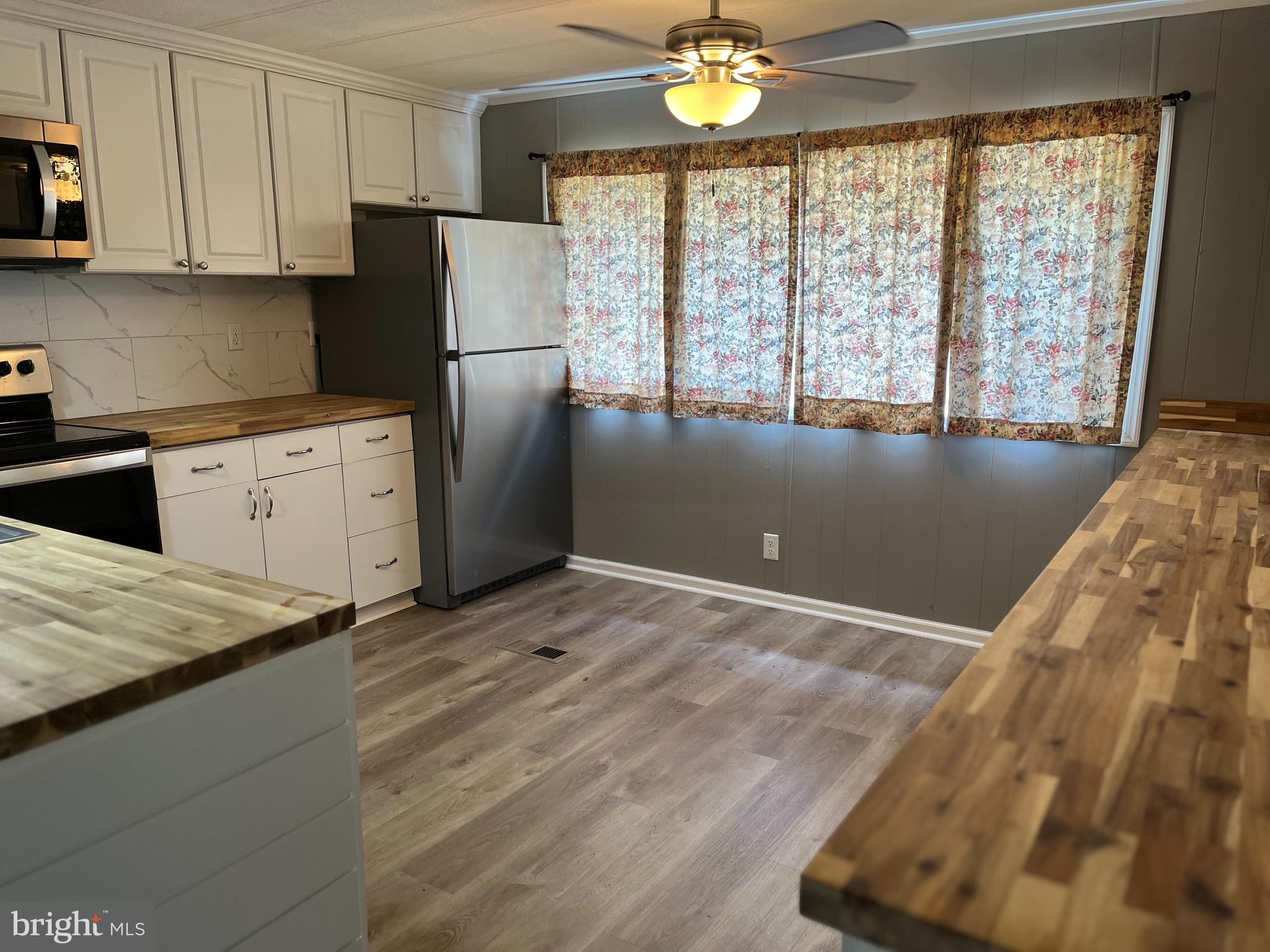 2905 Ram Road Cambridge, MD 21613 - Photo 4 of 13 kitchen