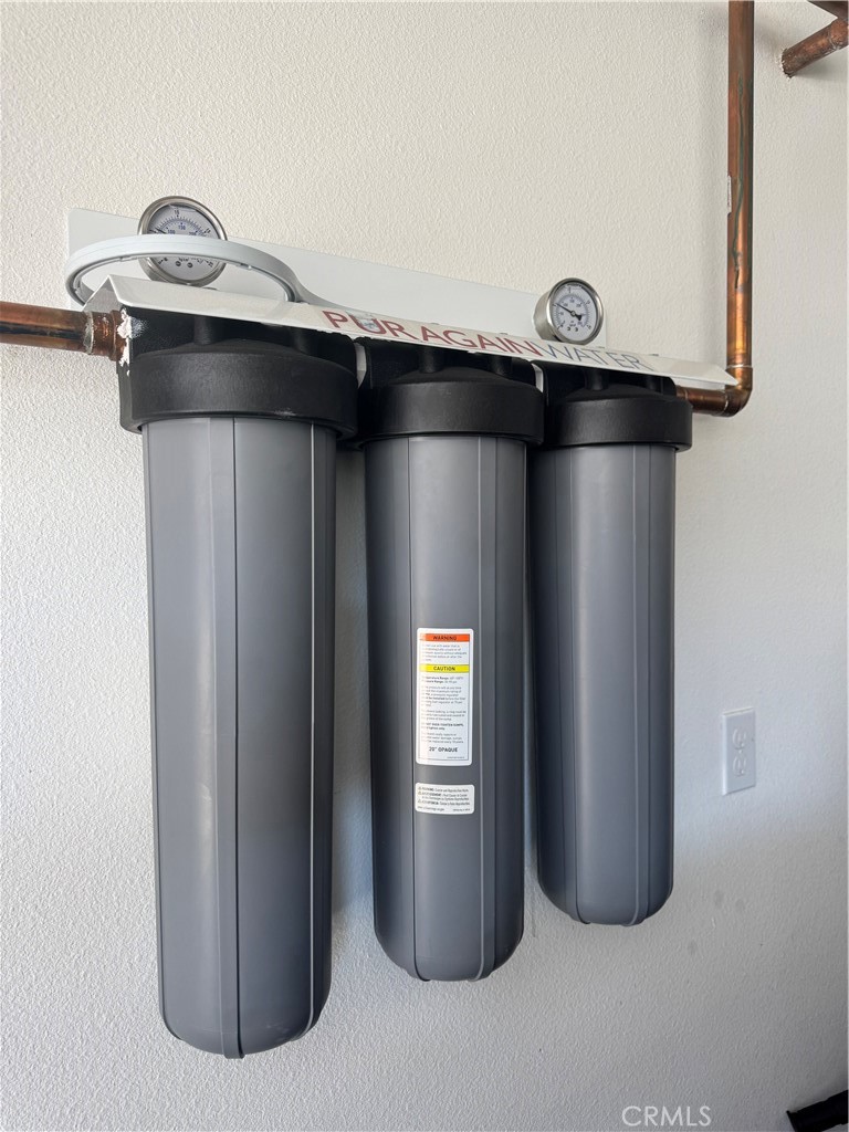 32412 Tannat Drive Temecula, CA 92591 - Photo 21 of 28 a close view of water heater room