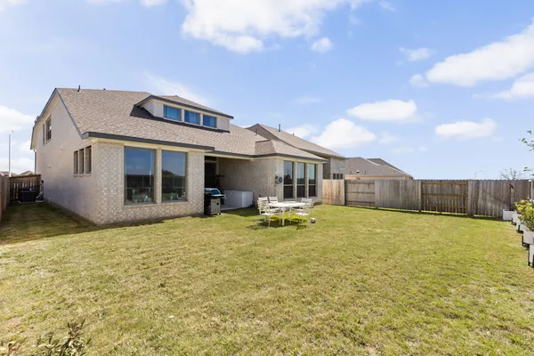 $2,900 | 317 Golden Sage Avenue, Georgetown, TX 78633