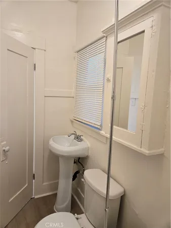$2,200 | 942 2nd Street, Unit 8, Long Beach, CA 90802