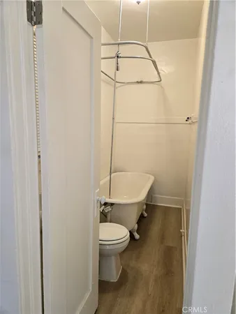 $2,200 | 942 2nd Street, Unit 8, Long Beach, CA 90802