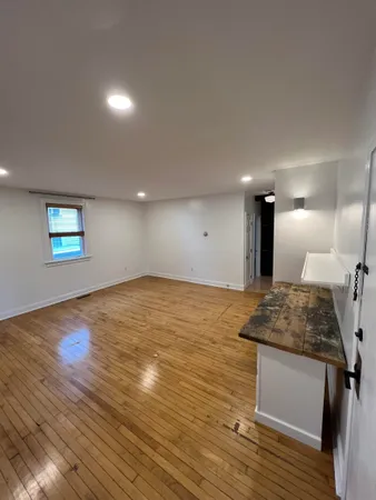 $2,800 | 185 Madison Street, Unit 1, Portsmouth, NH 03801