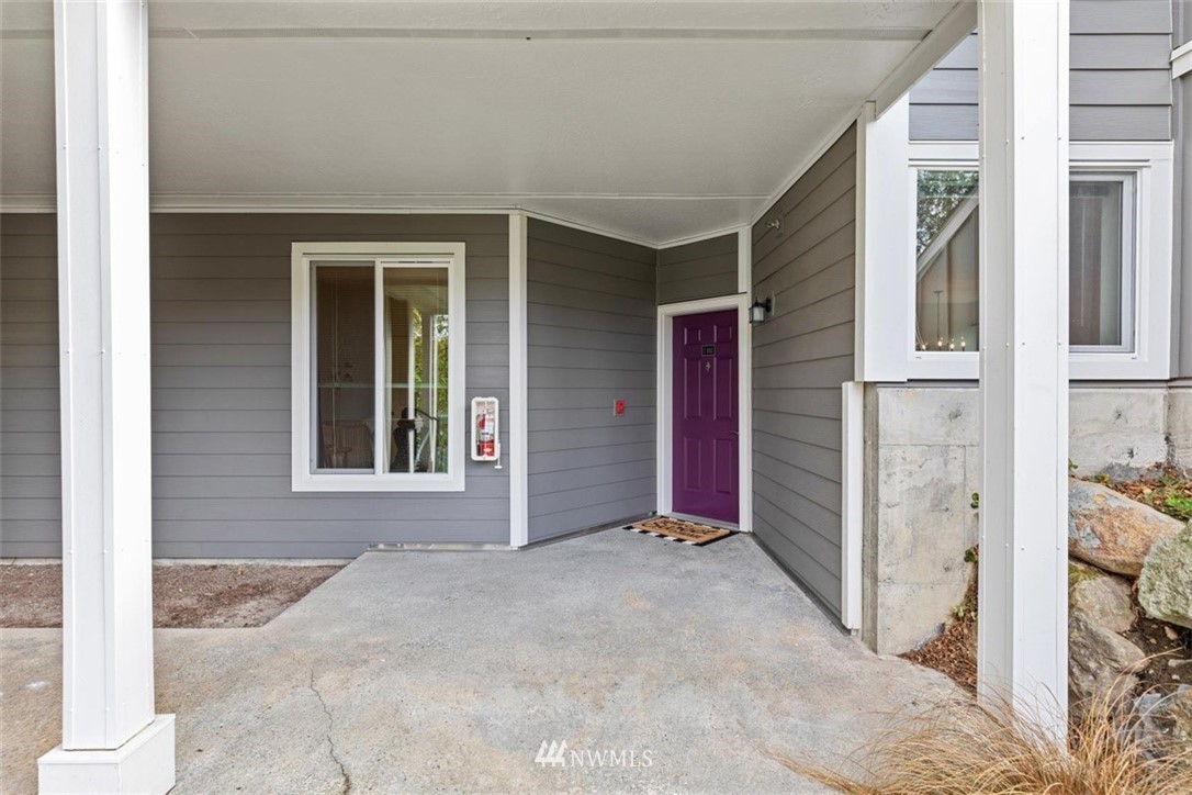 3927 243rd Place Southeast, Unit I102 Bothell, WA 98021 - Photo 3 of 19 Gallery Image 3