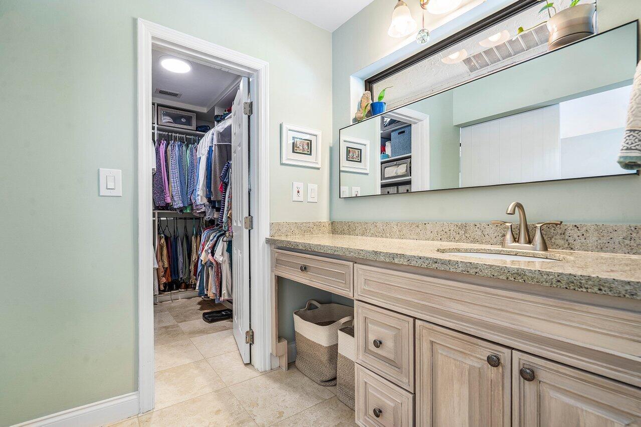 2626 Northwest 42nd Street Boca Raton, FL 33434 - Photo 31 of 42 031-2626Northwest42ndStreet-BocaRaton-FL