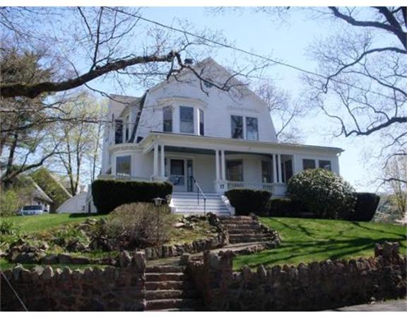 17 Devens Road Swampscott, MA 01907 - Photo 1 of 12 Gallery Image 1