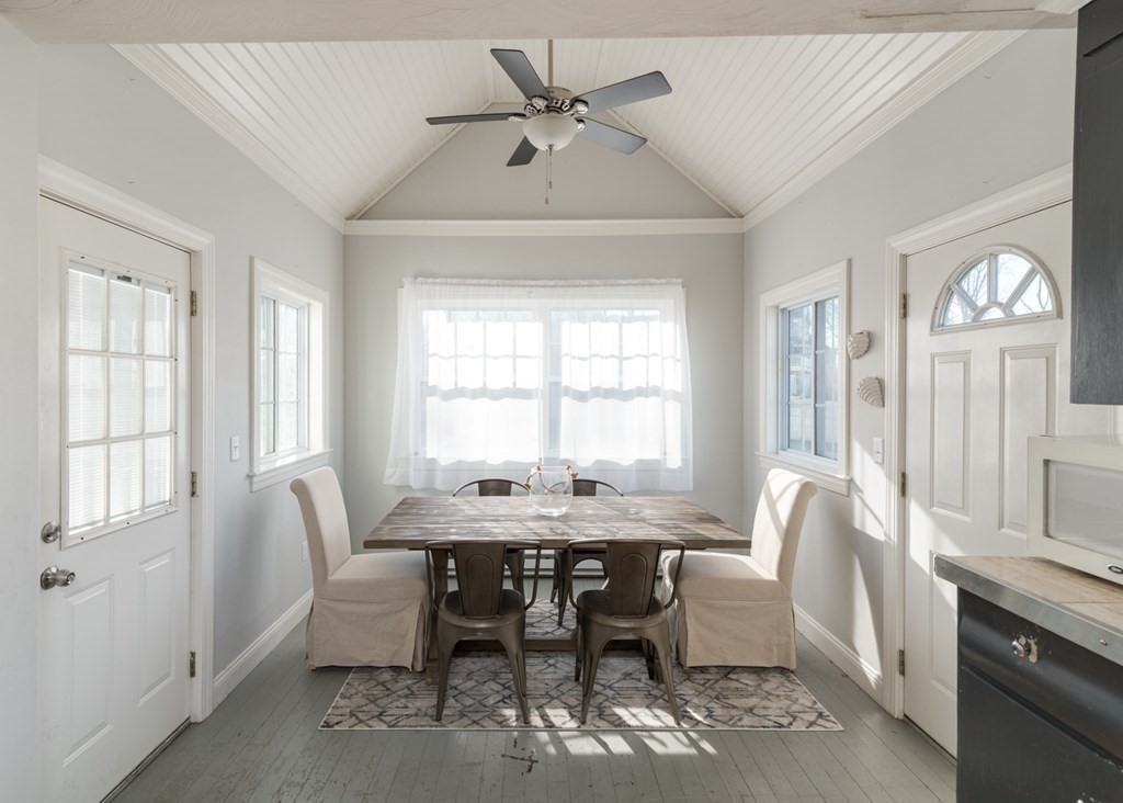 10 Newton Street Hull, MA 02045 - Photo 12 of 20