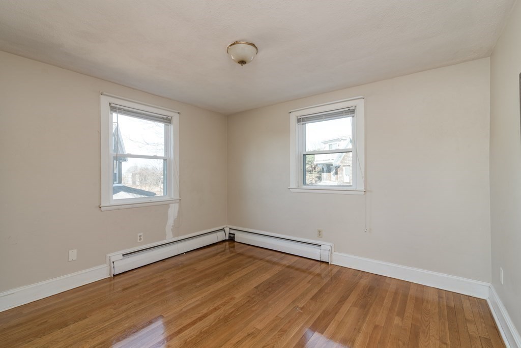 10 Newton Street Hull, MA 02045 - Photo 13 of 20