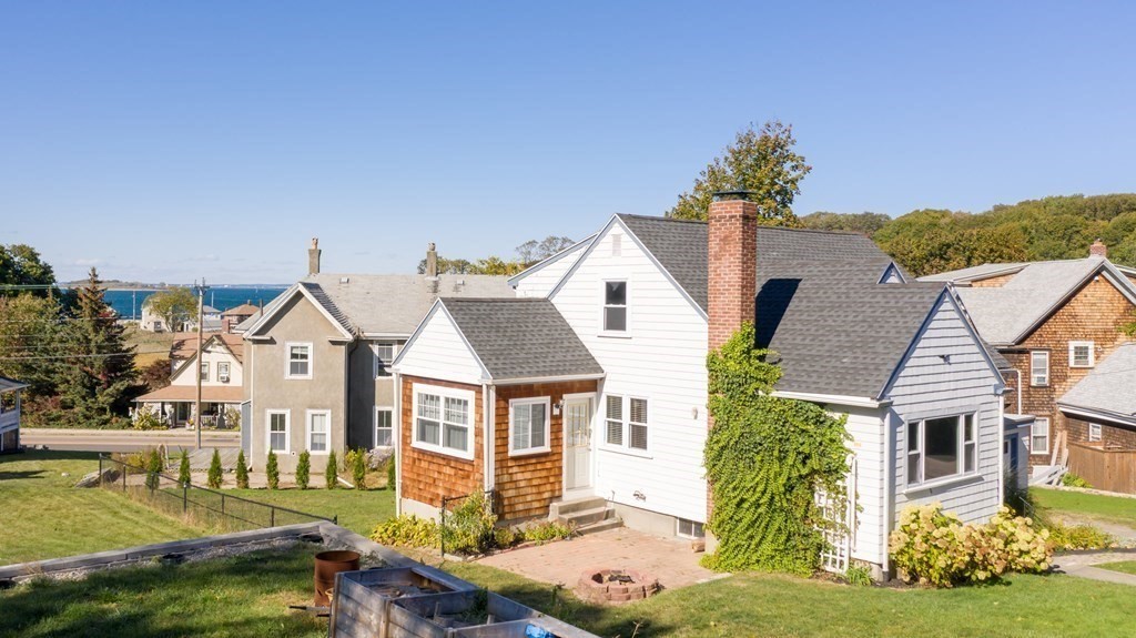 10 Newton Street Hull, MA 02045 - Photo 4 of 20