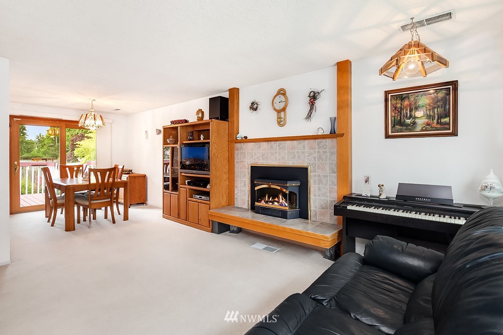 5 217th Place Southeast Bothell, WA 98021 - Photo 12 of 25