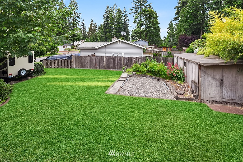 5 217th Place Southeast Bothell, WA 98021 - Photo 9 of 25