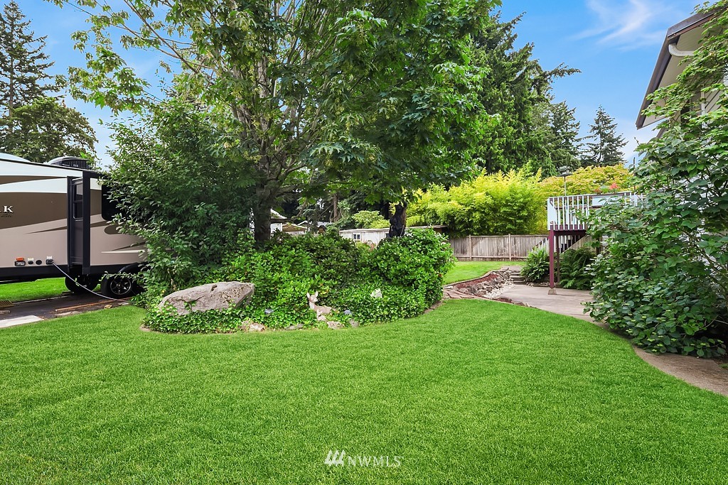 5 217th Place Southeast Bothell, WA 98021 - Photo 10 of 25