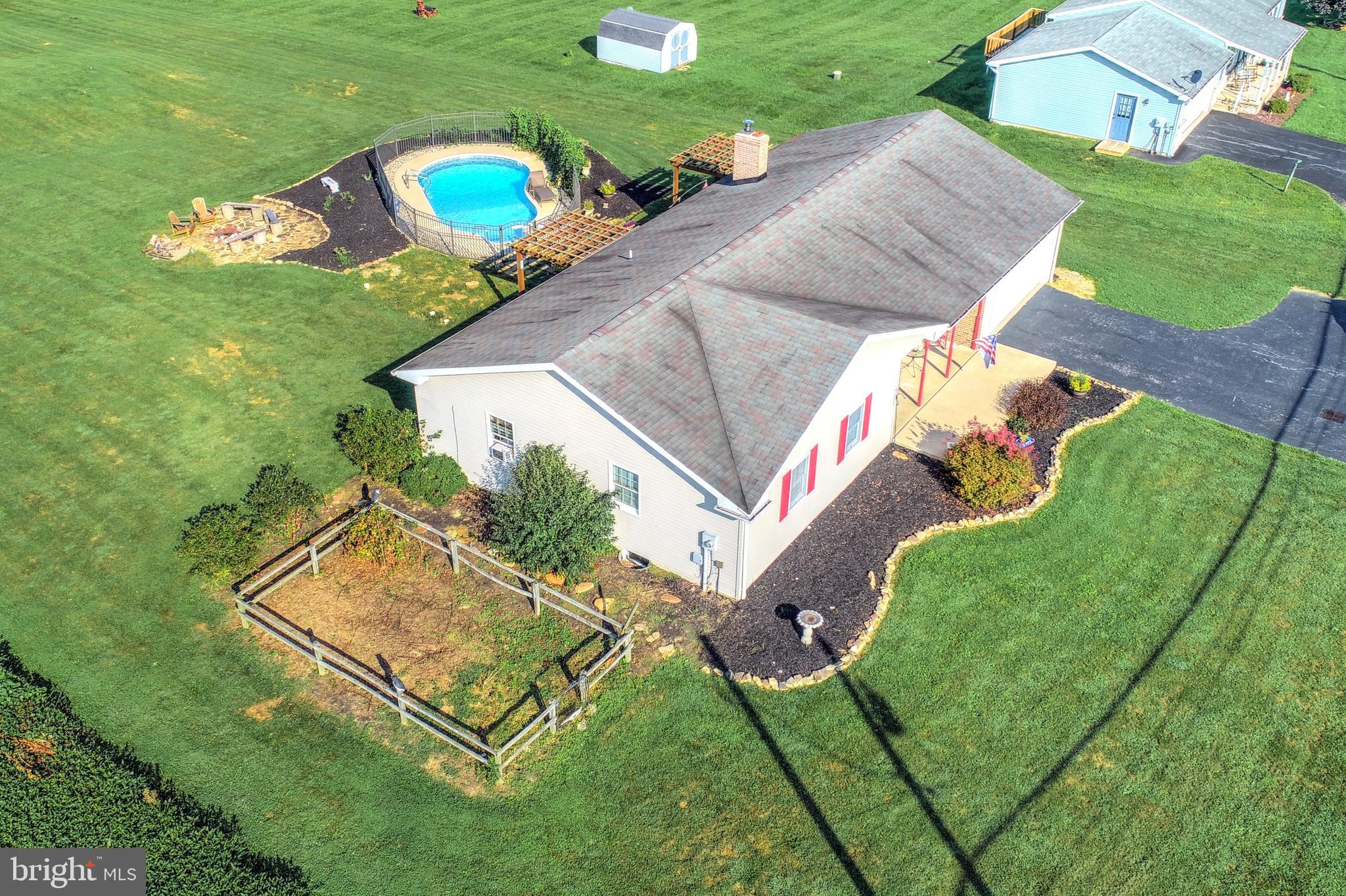 246 Barcroft Road York, PA 17406 - Photo 8 of 49 Gallery Image 8