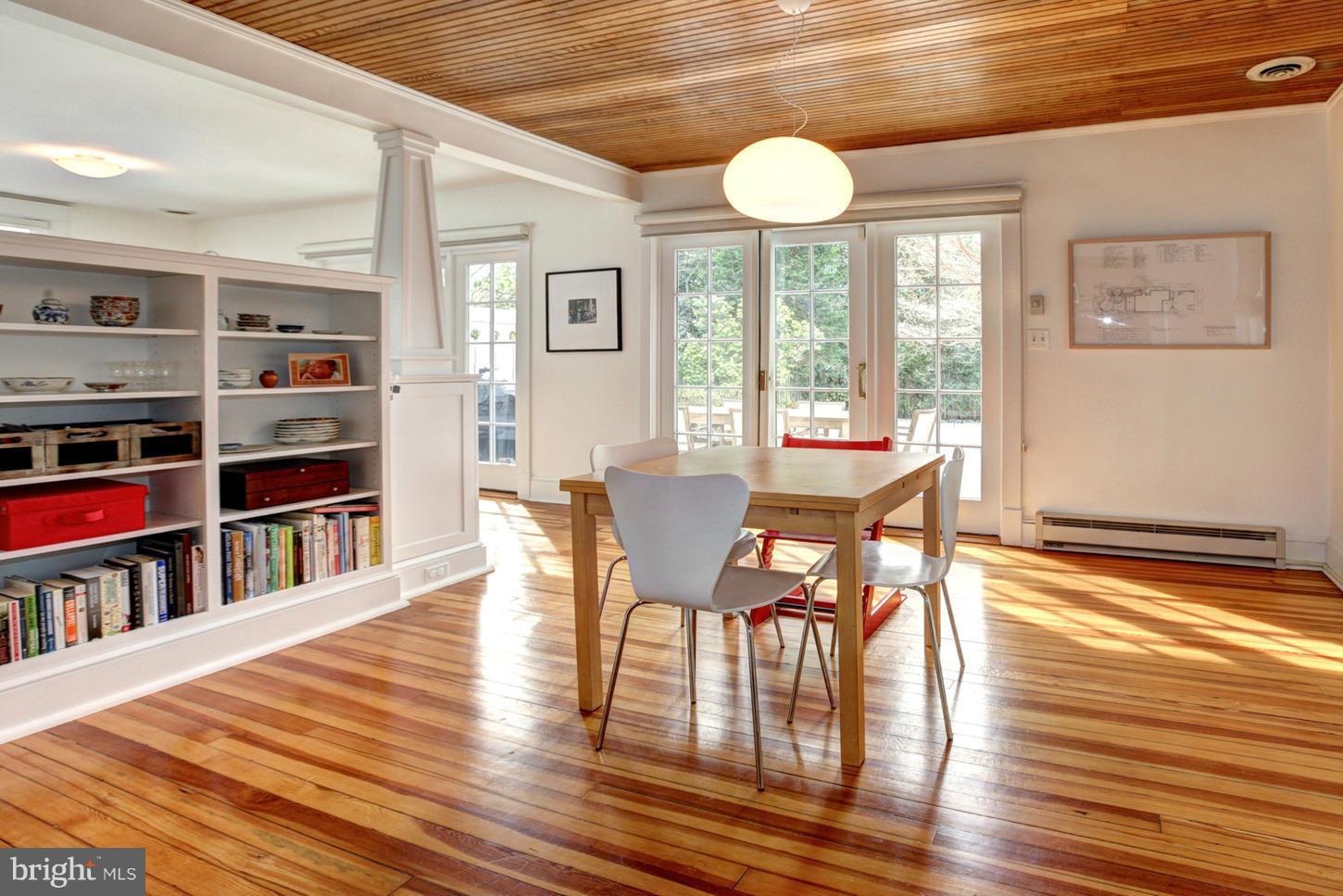 7814 Maple Ridge Road Bethesda, MD 20814 - Photo 17 of 30 Breakfast Area