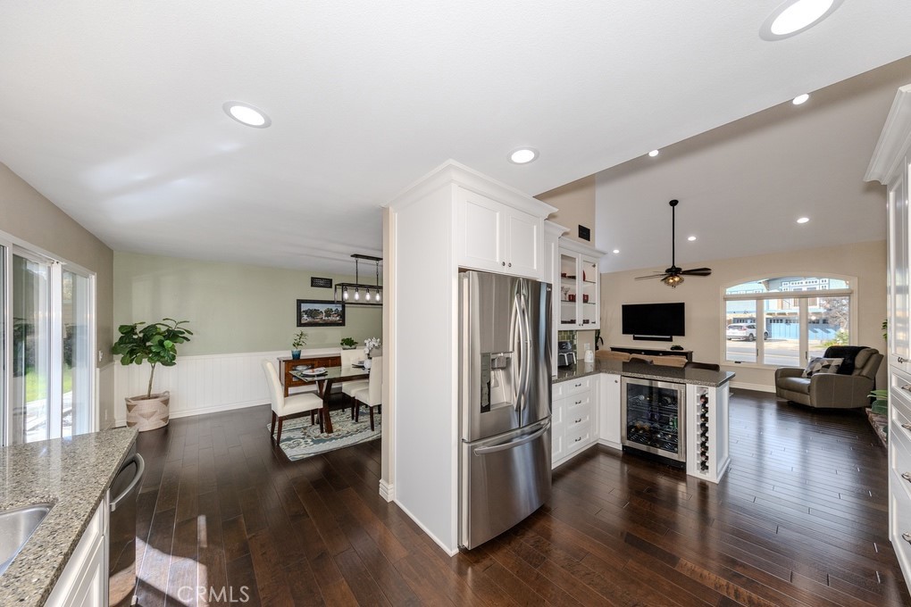 19542 Drybrook Lane Huntington Beach, CA 92646 - Photo 18 of 55 Kitchen is Open to Both the Living Room & Dining/family Room