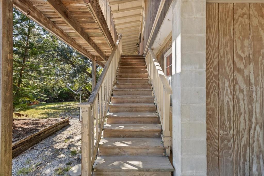 16791 Sandra Street Cedar Key, FL 32625 - Photo 8 of 50 a view of entryway