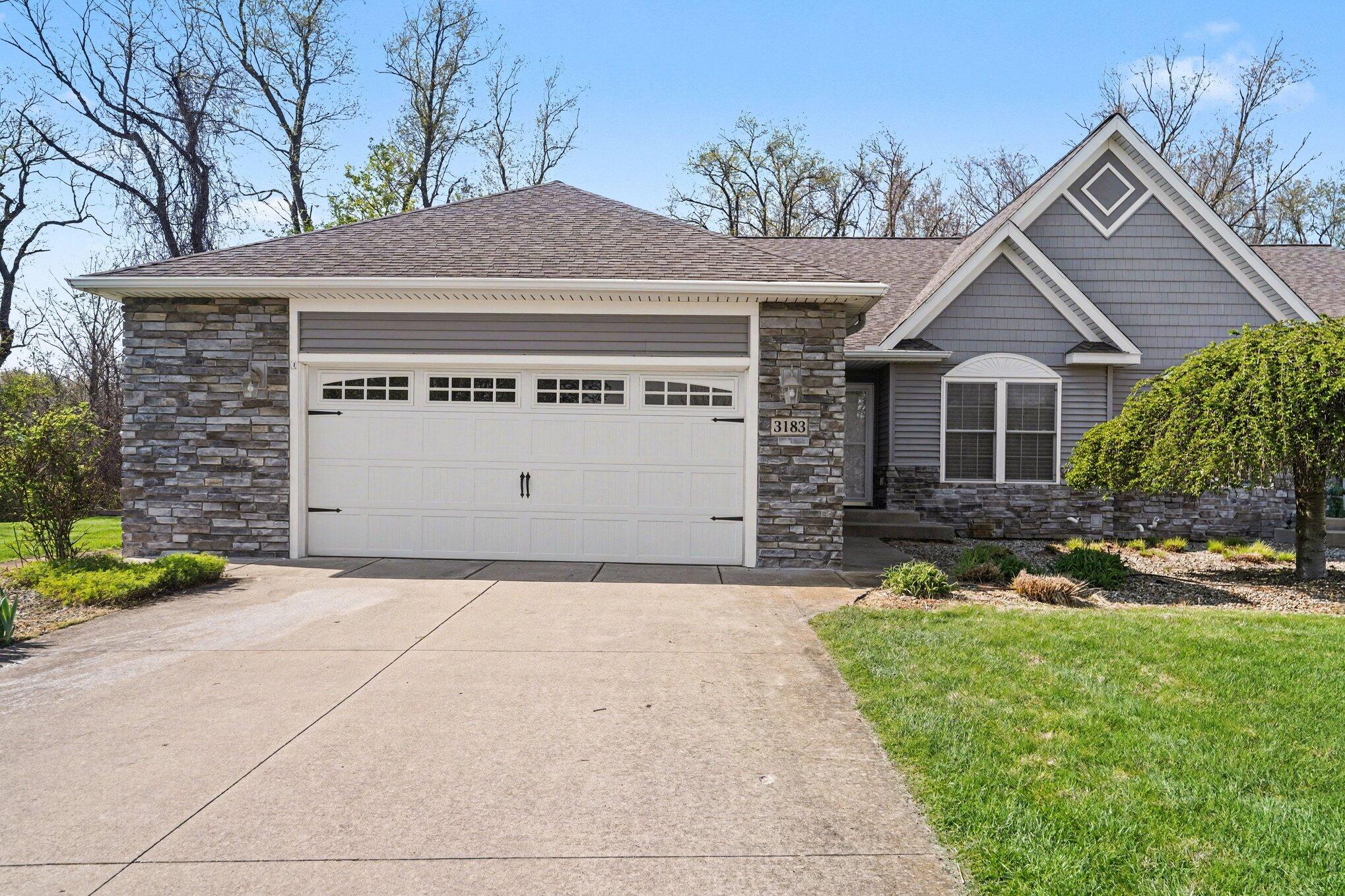 3183 Nighthawk Lane, Unit 8 Battle Creek, MI 49015 - Photo 5 of 17 003_file_1571
