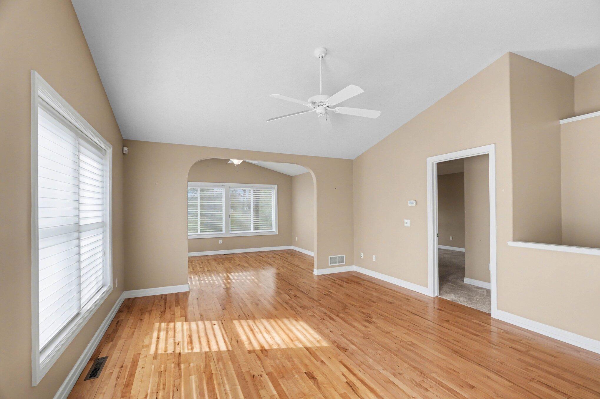 3183 Nighthawk Lane, Unit 8 Battle Creek, MI 49015 - Photo 6 of 17 004_file_9056