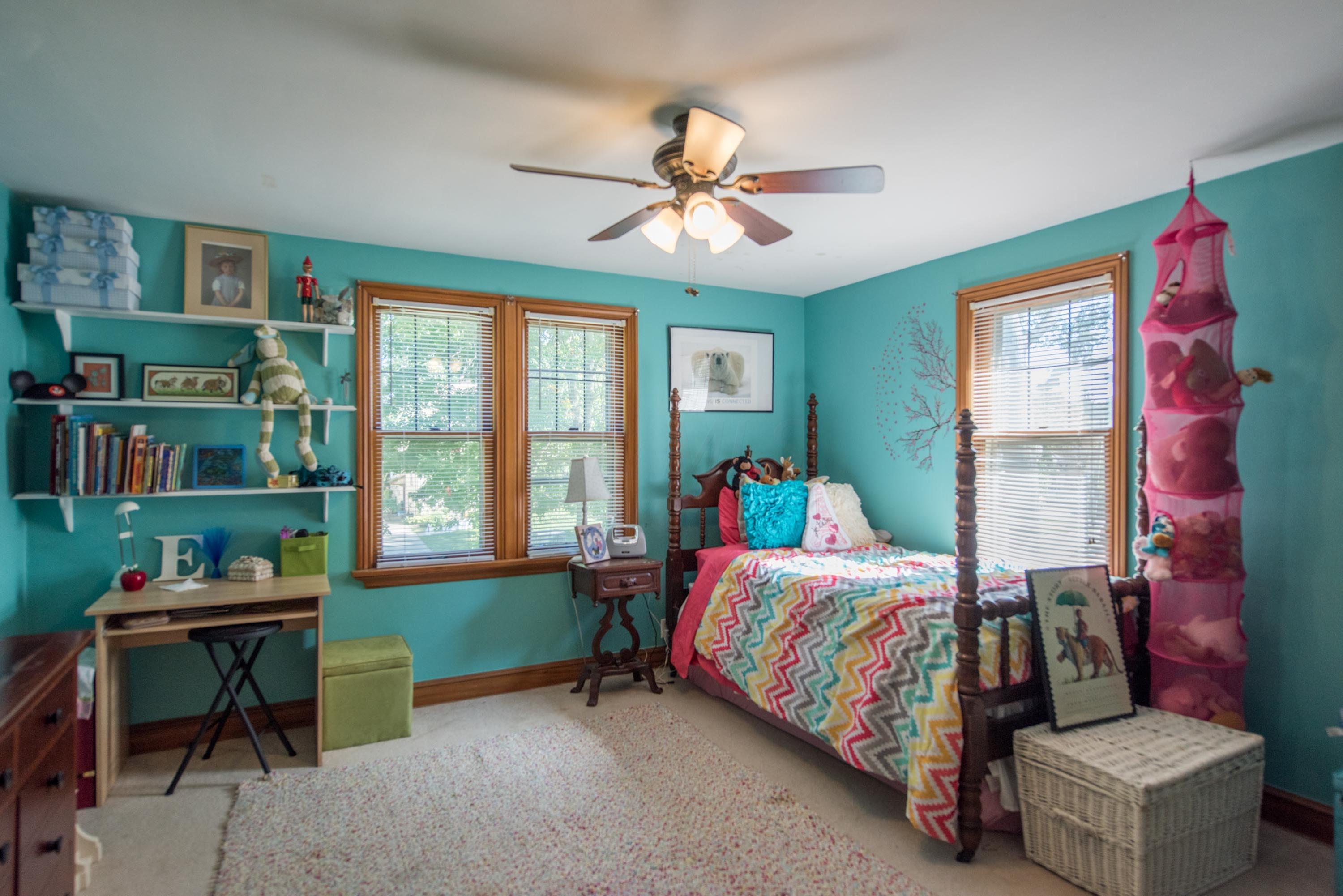 995 South Cassingham Road Columbus, OH 43209 - Photo 28 of 38