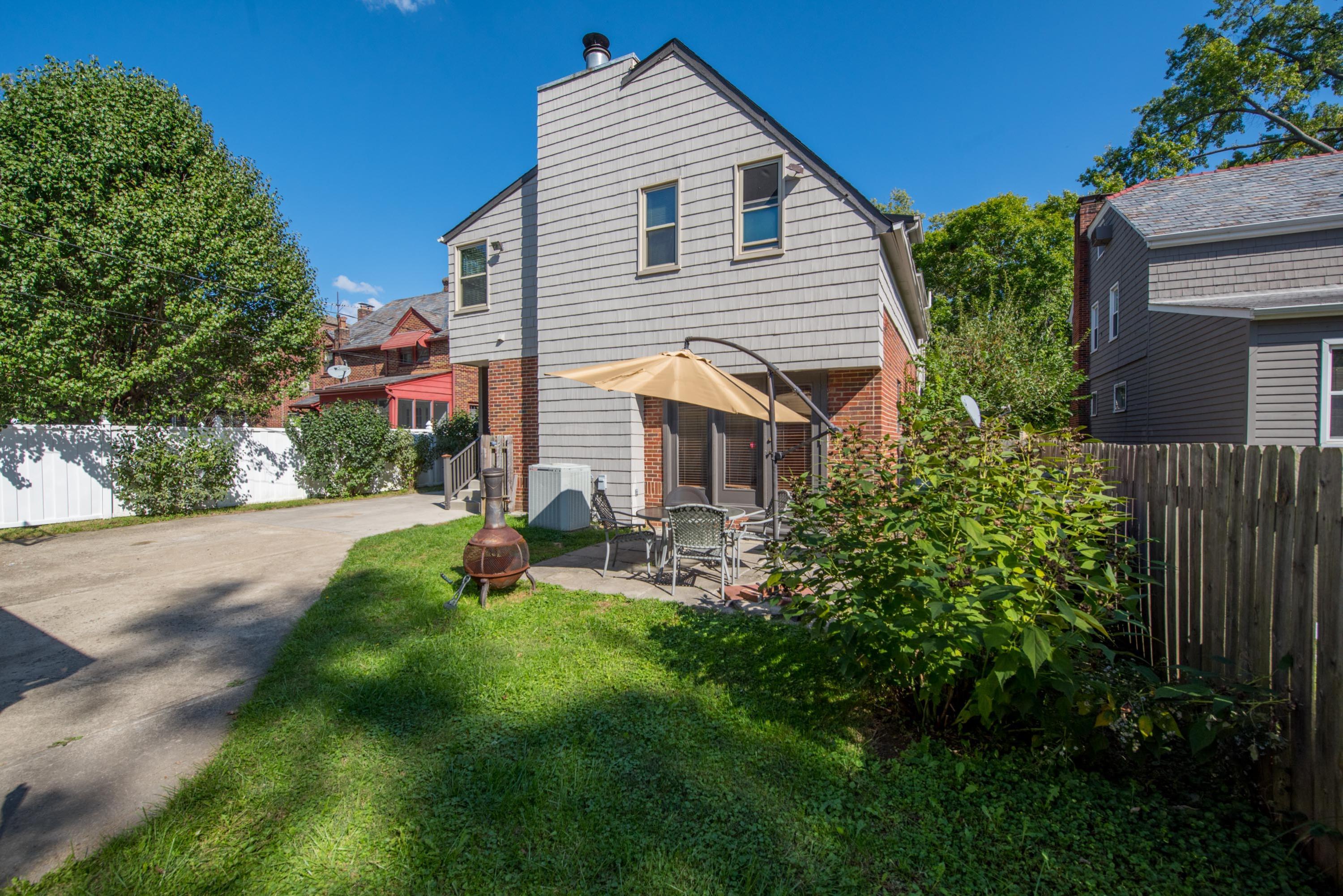 995 South Cassingham Road Columbus, OH 43209 - Photo 37 of 38
