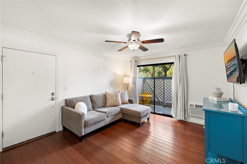 25611 Quail Run, Unit 131 Dana Point, CA 92629 - Photo 11 of 25 a living room with furniture and a flat screen tv