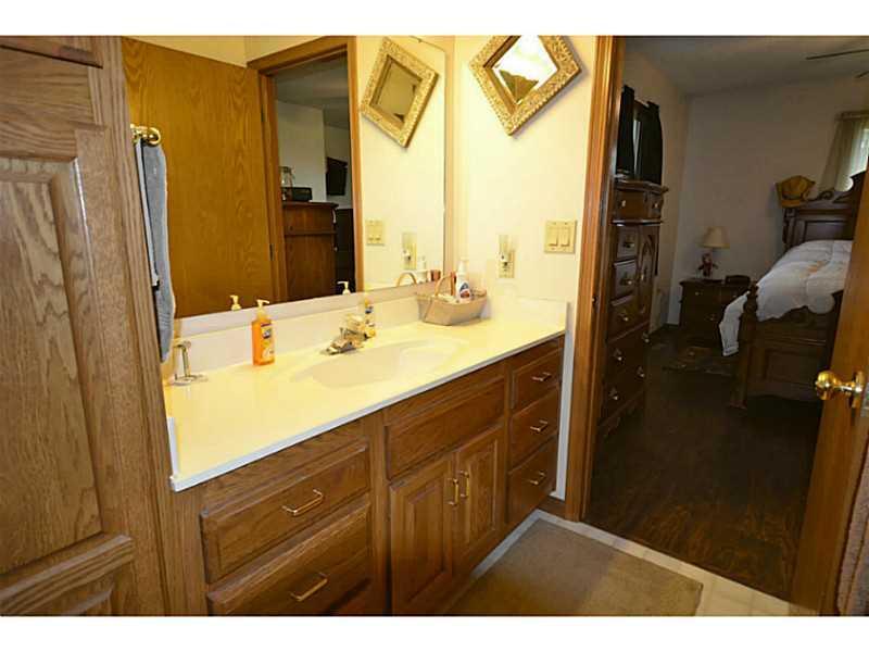 15922 Pusheta Road Wapakoneta, OH 45895 - Photo 13 of 25