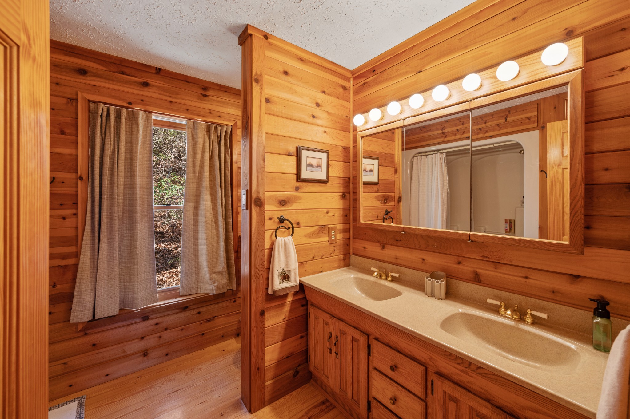 2701 Grassy Branch Road Sevierville, TN 37876 - Photo 36 of 43
