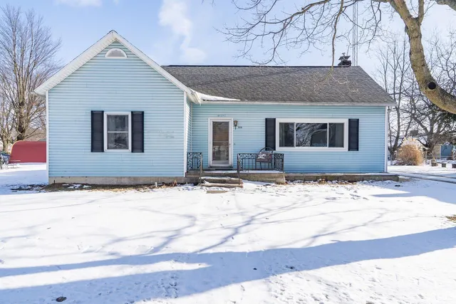 $184,900 | 320 North Walnut Street, Etna Green, IN 46524