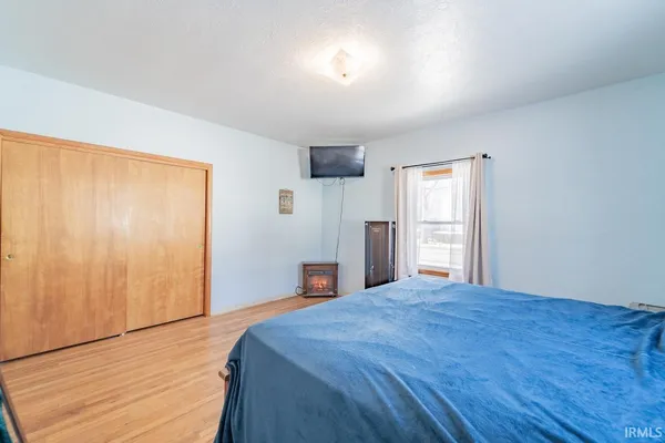 $180,000 | 320 North Walnut Street, Etna Green, IN 46524