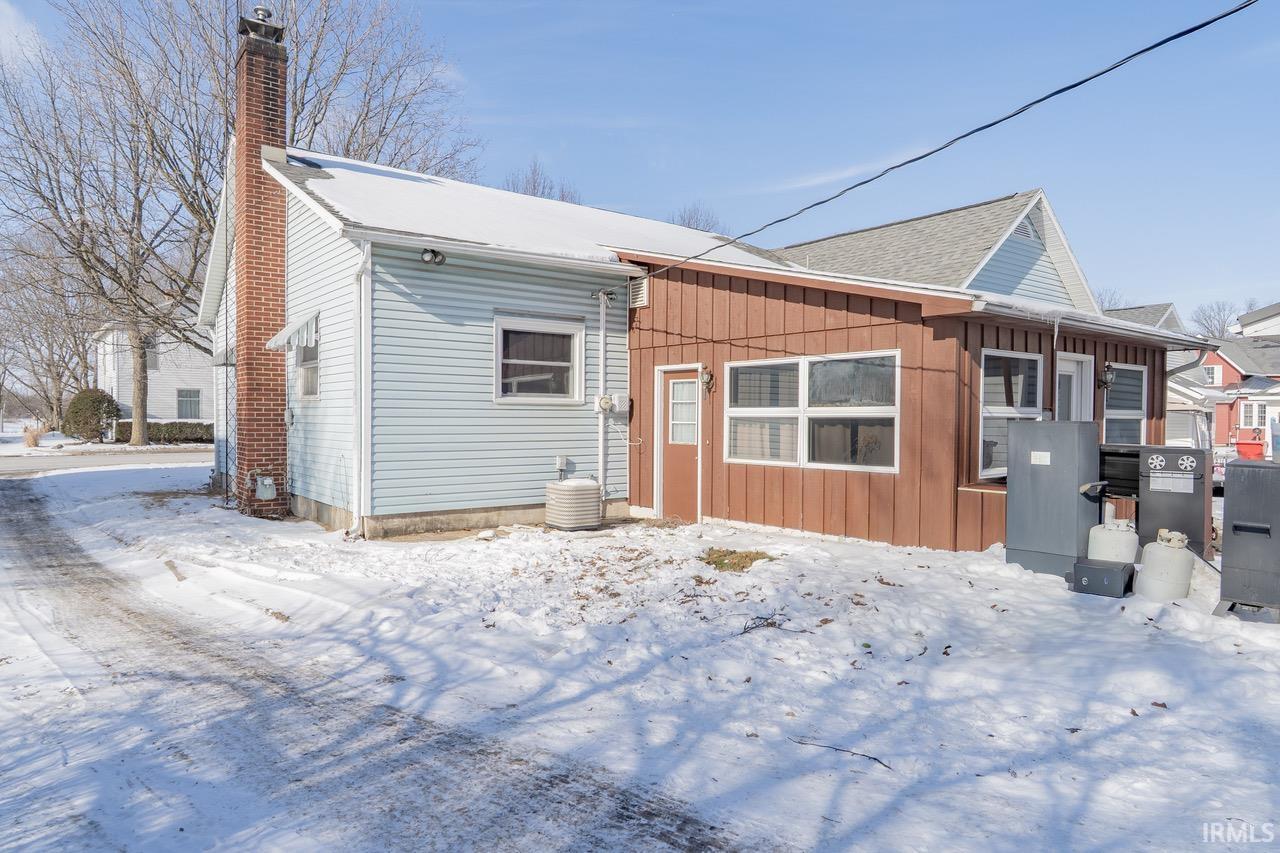 320 North Walnut Street Etna Green, IN 46524 - Photo 23 of 25