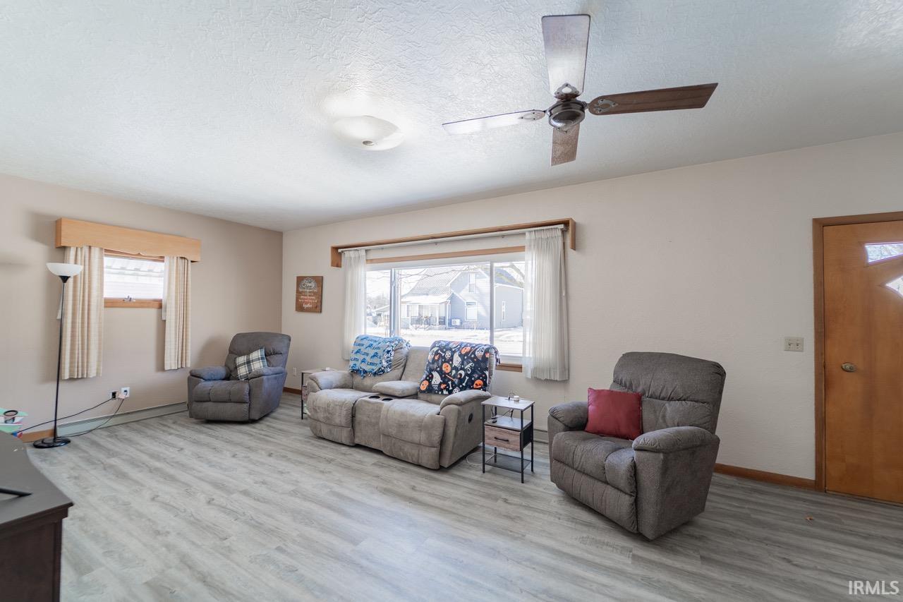 320 North Walnut Street Etna Green, IN 46524 - Photo 3 of 25