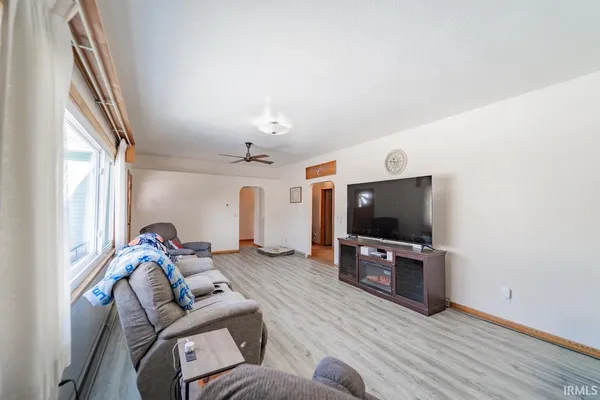 $180,000 | 320 North Walnut Street, Etna Green, IN 46524