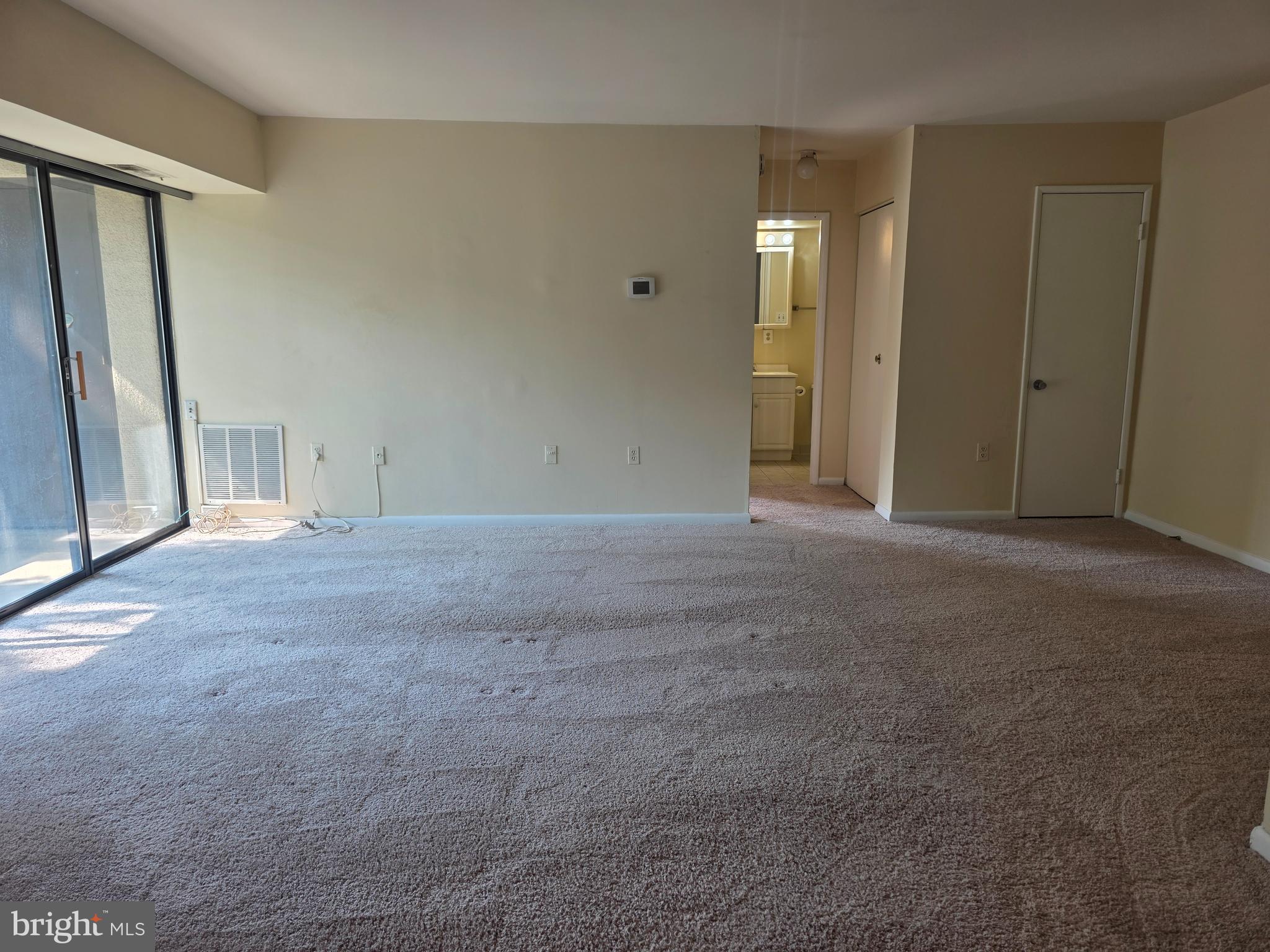 15609 Dorset Road, Unit 201 Laurel, MD 20707 - Photo 4 of 15 Gallery Image 4