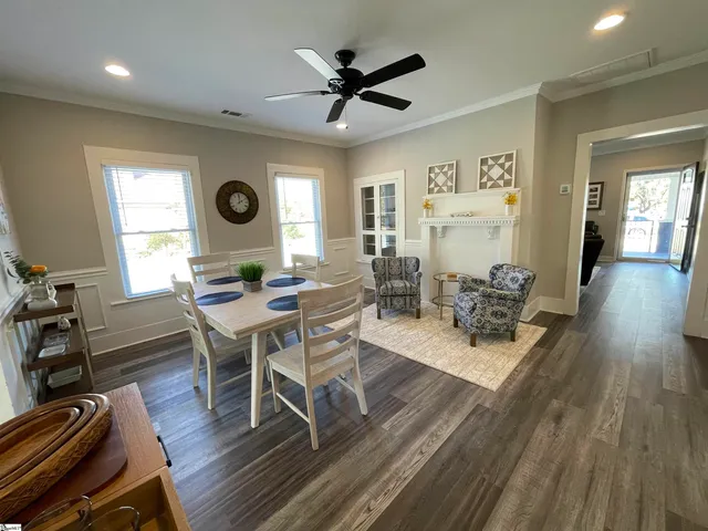 $2,000 | 315 North Maple Street, Simpsonville, SC 29681