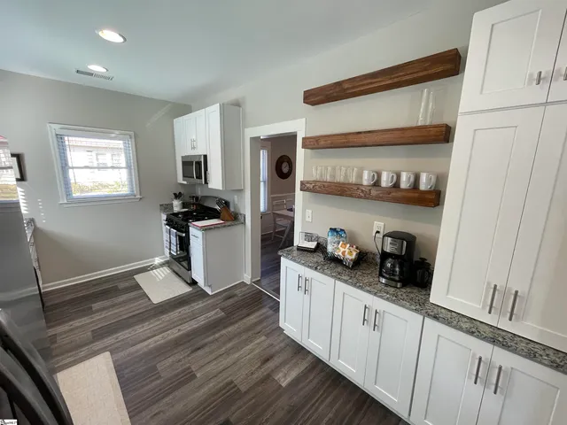 $2,000 | 315 North Maple Street, Simpsonville, SC 29681