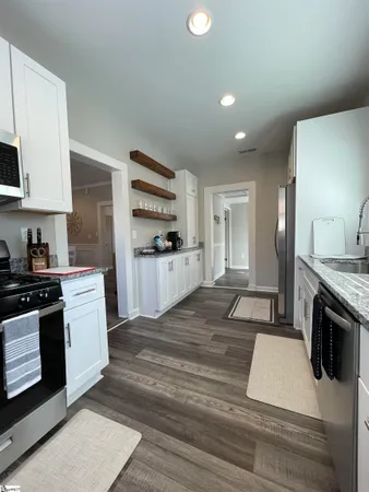 $2,000 | 315 North Maple Street, Simpsonville, SC 29681