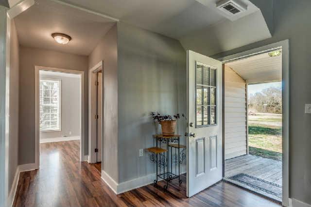 3393 Central Valley Road Murfreesboro, TN 37129 - Photo 3 of 20 Gallery Image 3