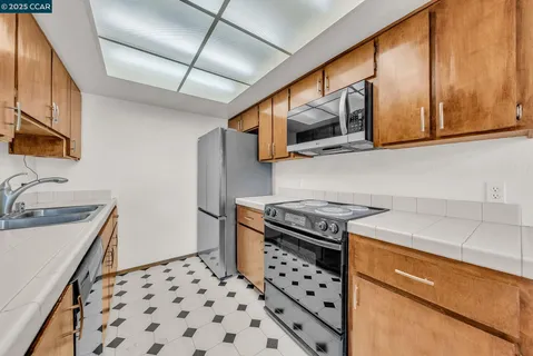 $420,000 | 1383 Hull Lane, Martinez, CA 94553