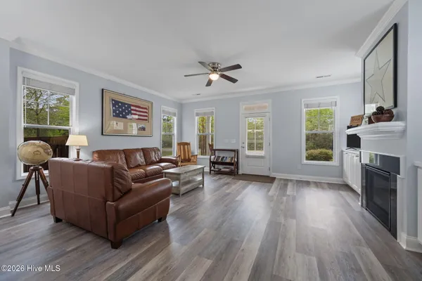 $538,500 | 807 Dan Owen Drive, Hampstead, NC 28443