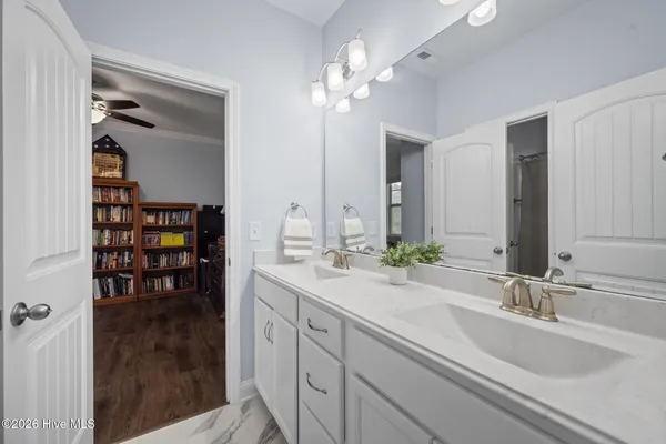 $538,500 | 807 Dan Owen Drive, Hampstead, NC 28443