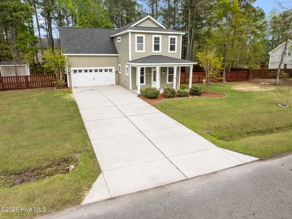 $538,500 | 807 Dan Owen Drive, Hampstead, NC 28443