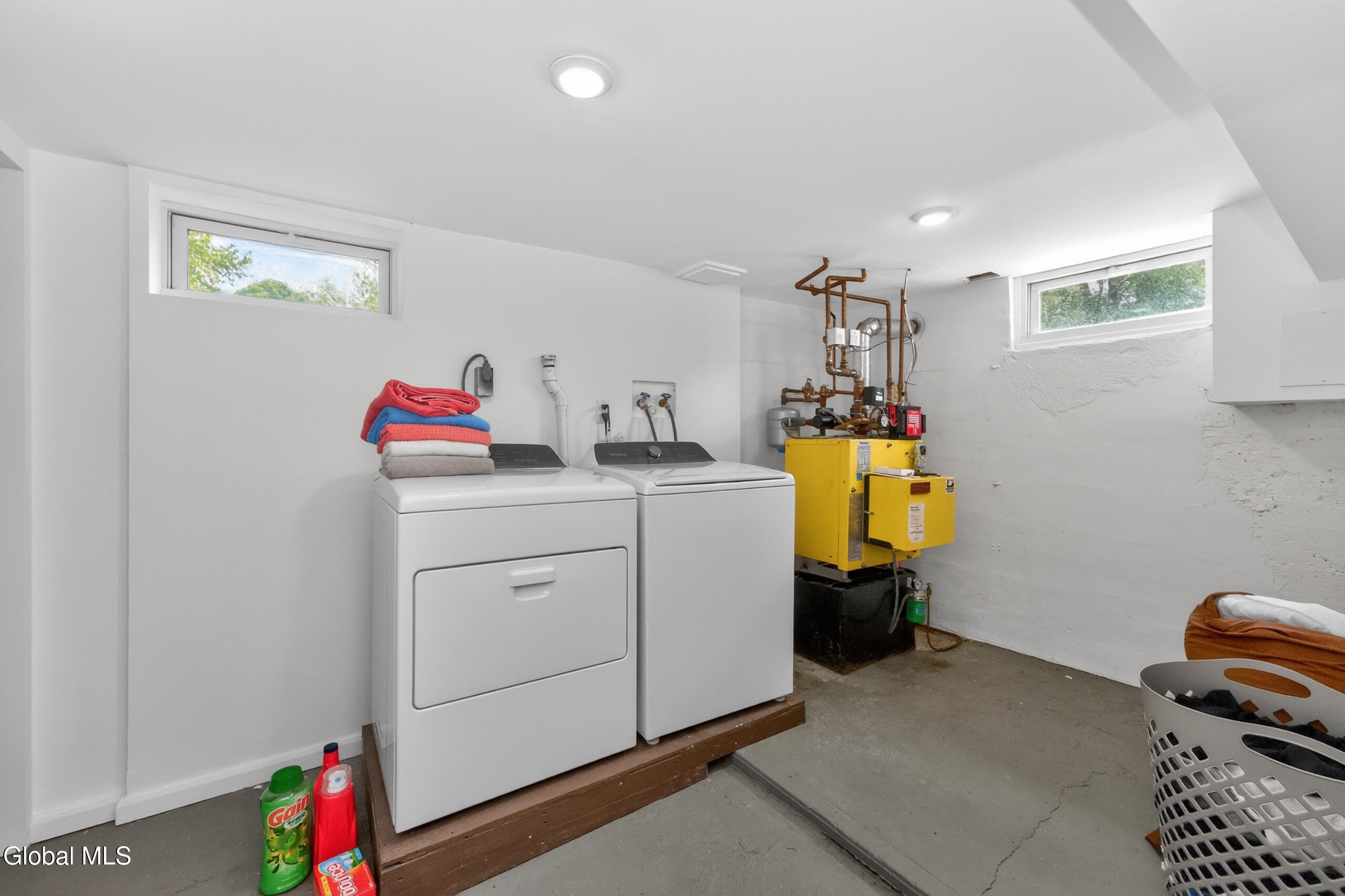 78 Tollgate Road Sand Lake, NY 12018 - Photo 35 of 38 6 Bathroom 3